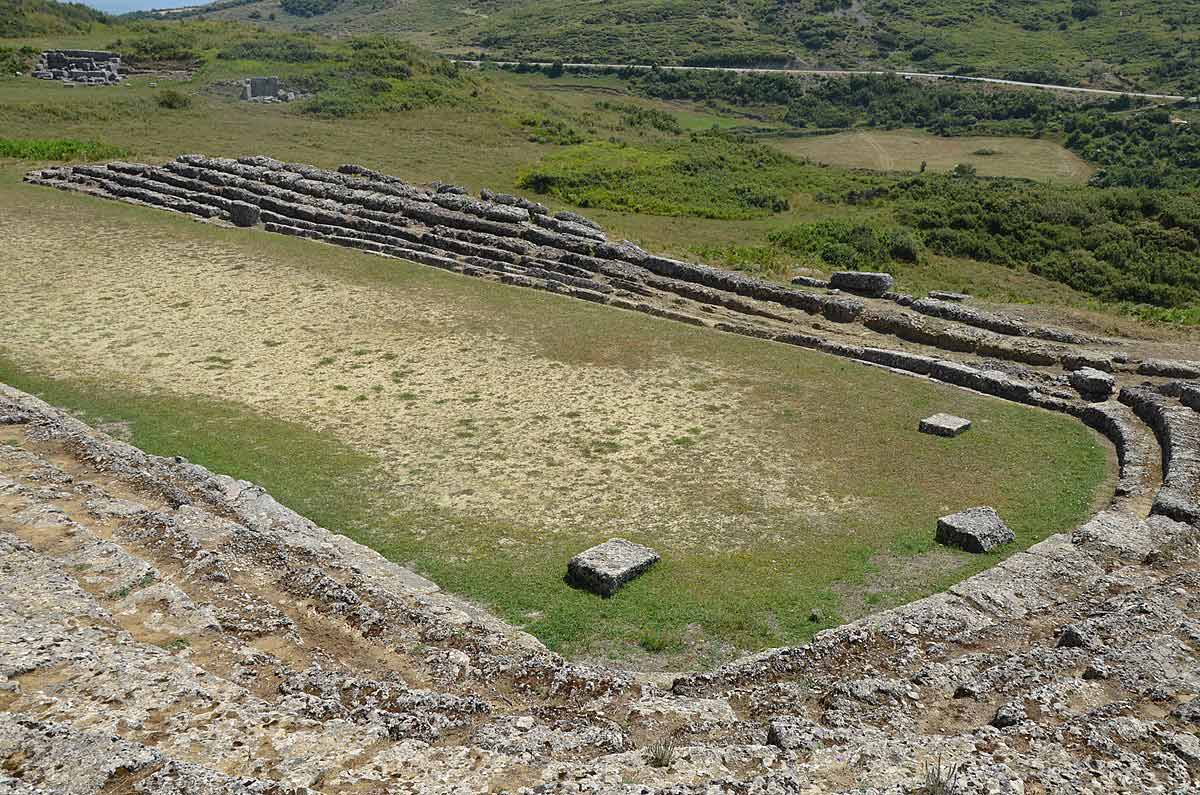 Antiguo estadio de Amantia